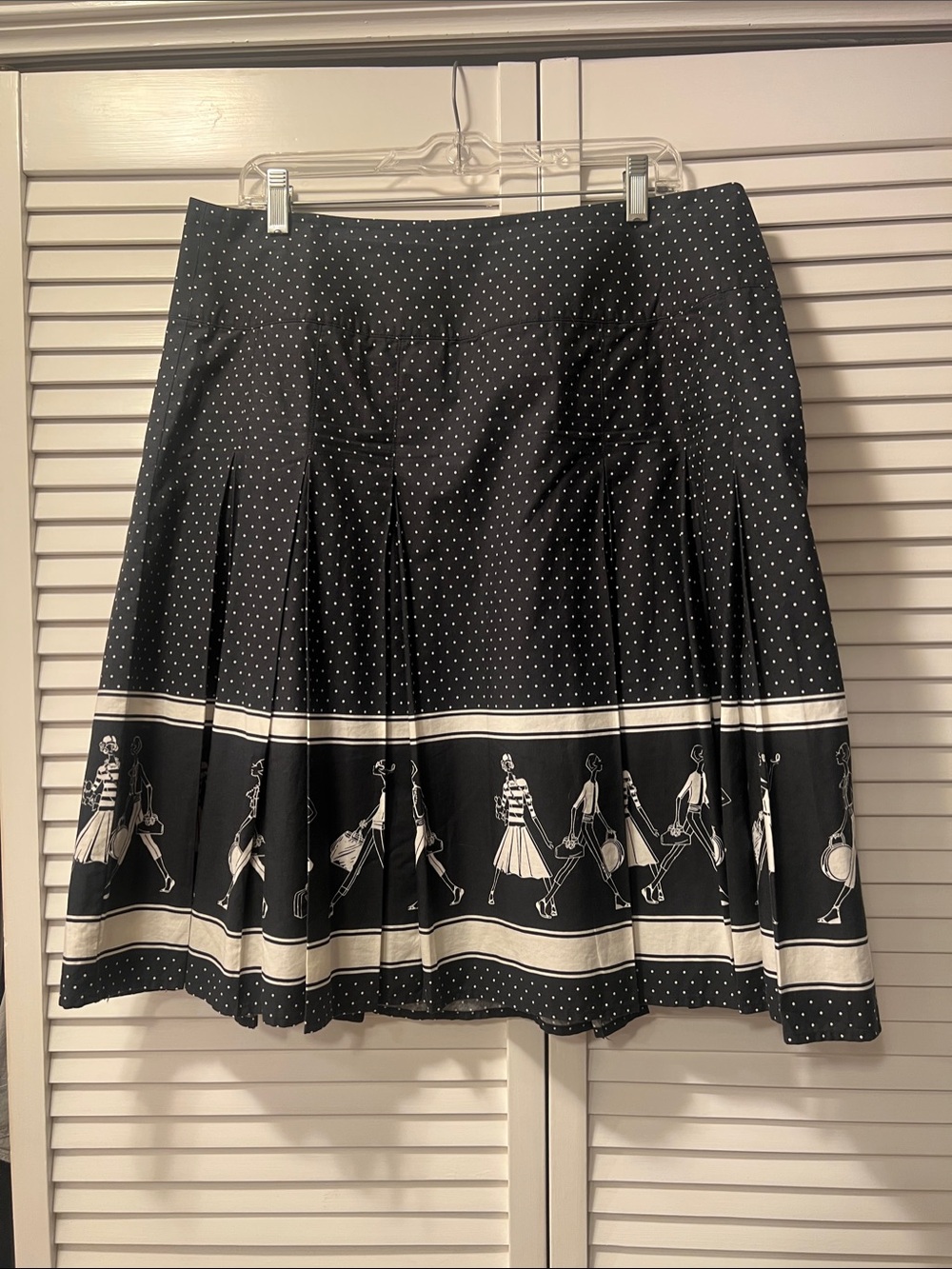 Liz Claiborne Black Polka Dot Border Print Pleated Skirt 100% cotton